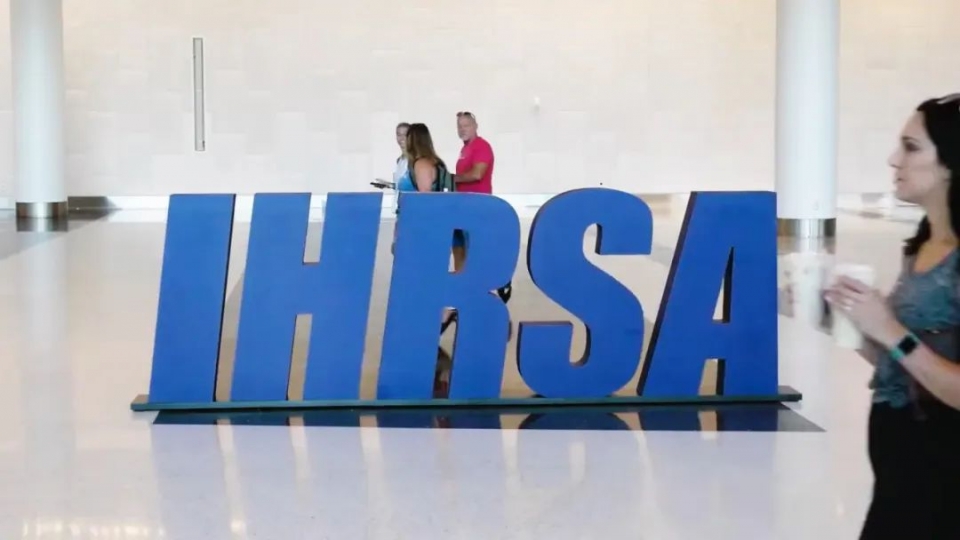 1709514367270750.jpg 2.jpg